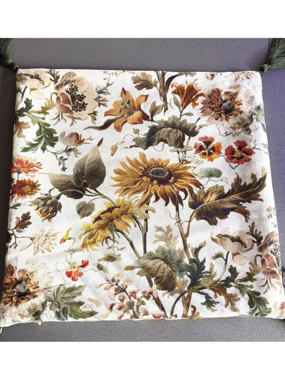 HOUSE OF HACKNEY $320 Medium Cotton Sunflower Avalon Tassel Pillow